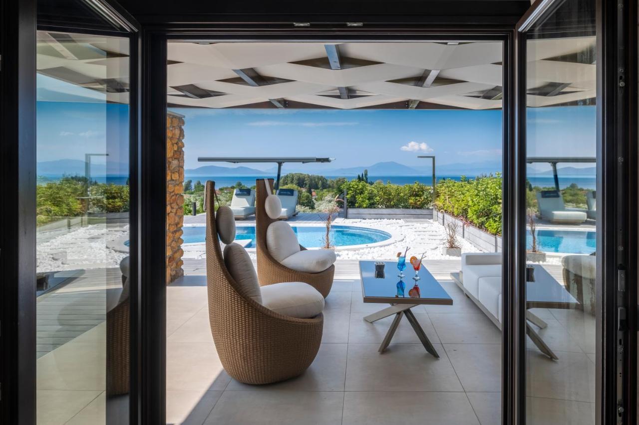 Iakovakis Suites & Spa Koropi Exterior foto